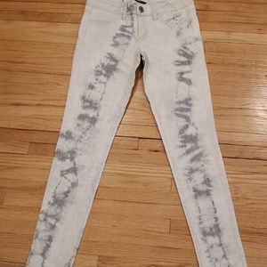 Acid wash/pinstripe jegging